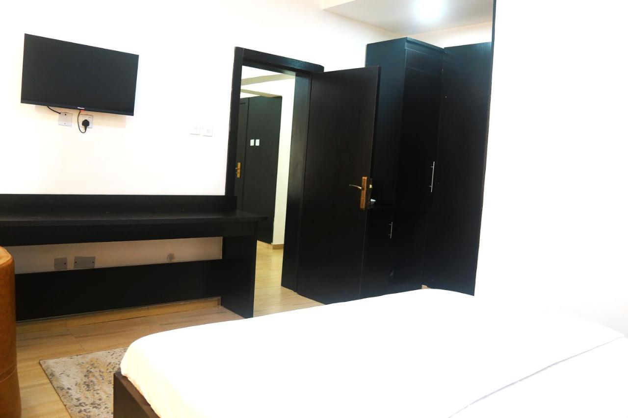 Hotel Capitol Икея Экстерьер фото